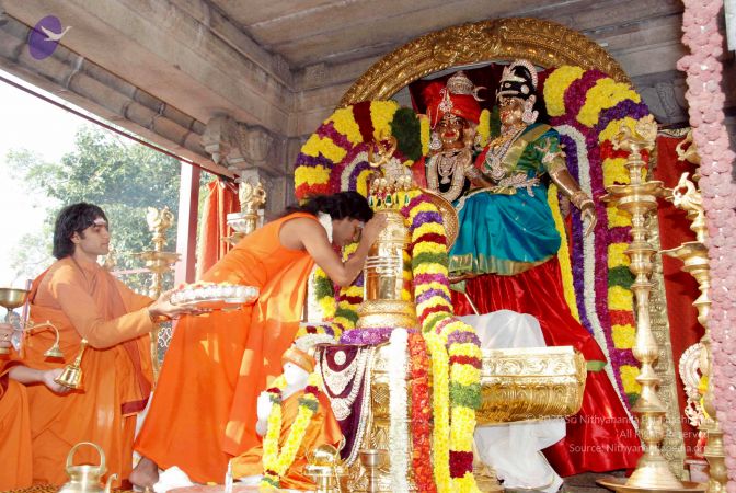 20091229DSC 7792 CMP WM00100 Procession.jpg