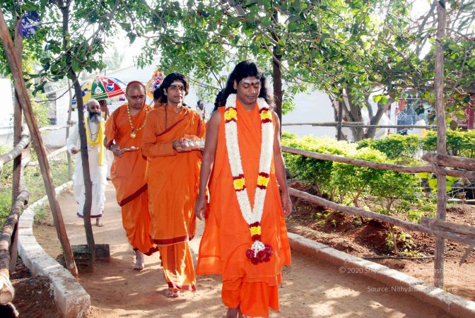 20091229DSC 7801 CMP WM00100 Procession.jpg