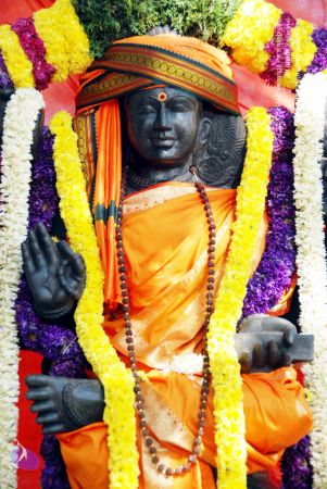 20091229DSC 7938 CMP WM00100 Procession.jpg