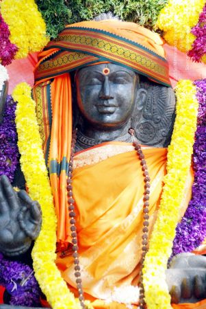 20091229DSC 7939 CMP WM00100 Procession.jpg