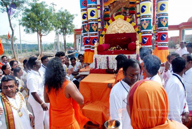 20091229DSC 7991 CMP WM00100 Procession.jpg