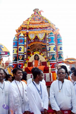 20091229DSC 8016 CMP WM00100 Procession.jpg