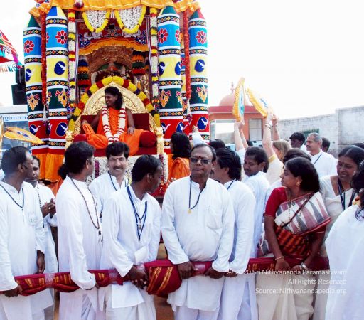 20091229DSC 8035 CMP WM00100 Procession.jpg