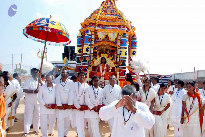 20091229DSC 8053 CMP WM00100 Procession.jpg