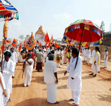 20091229DSC 8093 CMP WM00100 Procession.jpg