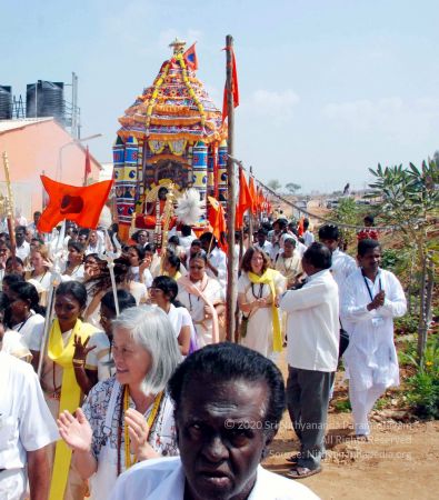 20091229DSC 8203 CMP WM00100 Procession.jpg