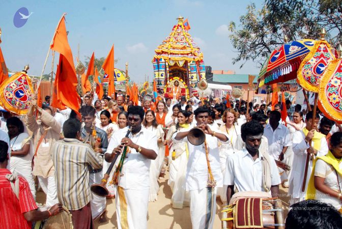 20091229DSC 8222 CMP WM00100 Procession.jpg