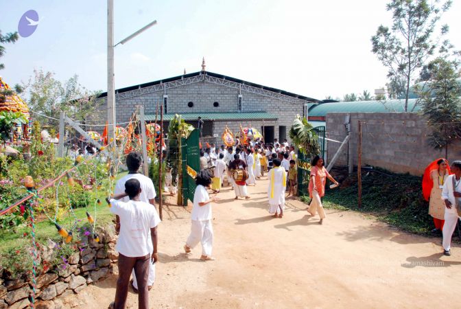 20091229DSC 8226 CMP WM00100 Procession.jpg