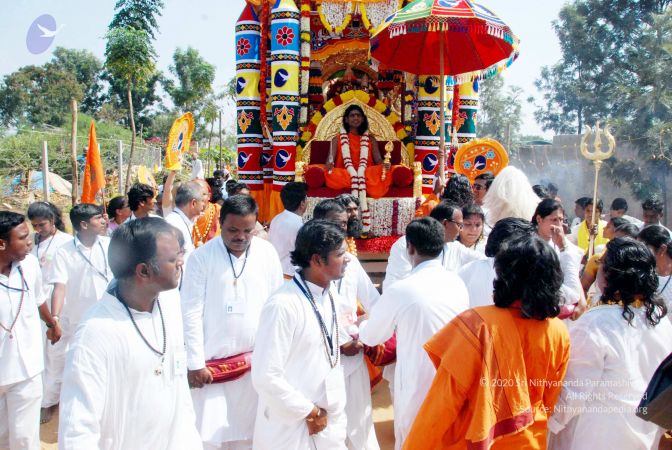 20091229DSC 8236 CMP WM00100 Procession.jpg