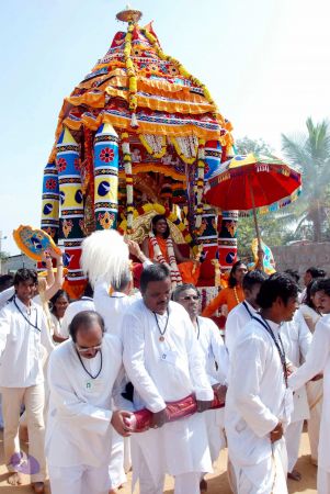 20091229DSC 8248 CMP WM00100 Procession.jpg