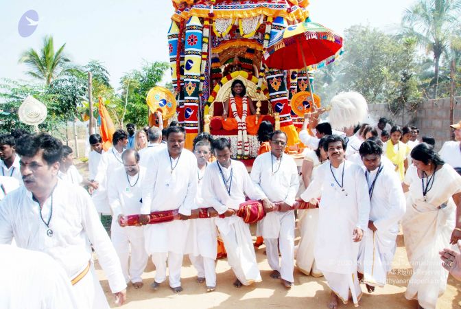 20091229DSC 8251 CMP WM00100 Procession.jpg