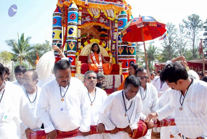 20091229DSC 8269 CMP WM00100 Procession.jpg