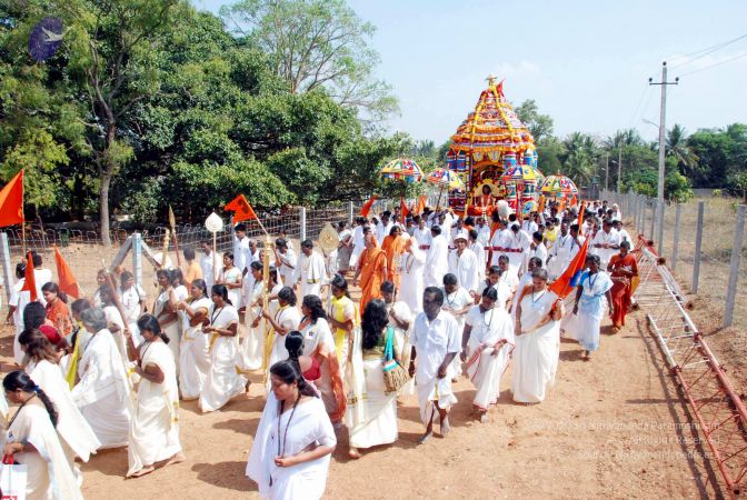 20091229DSC 8298 CMP WM00100 Procession.jpg