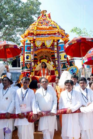 20091229DSC 8388 CMP WM00100 Procession.jpg