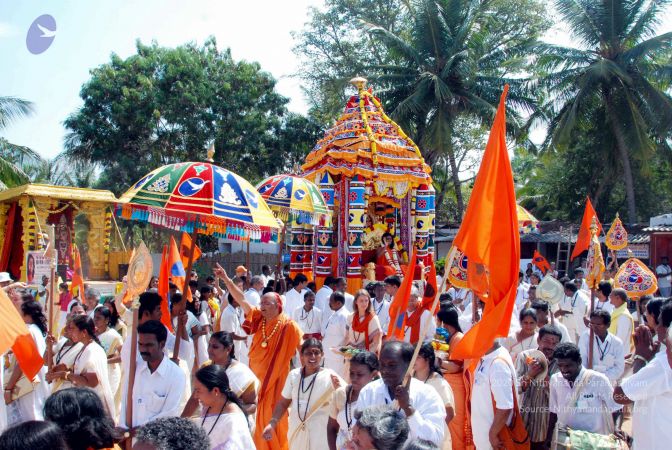 20091229DSC 8484 CMP WM00100 Procession.jpg