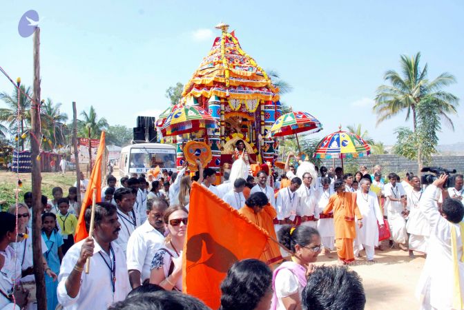 20091229DSC 8515 CMP WM00100 Procession.jpg