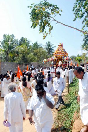 20091229DSC 8554 CMP WM00100 Procession.jpg