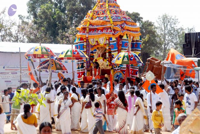 20091229DSC 8577 CMP WM00100 Procession.jpg