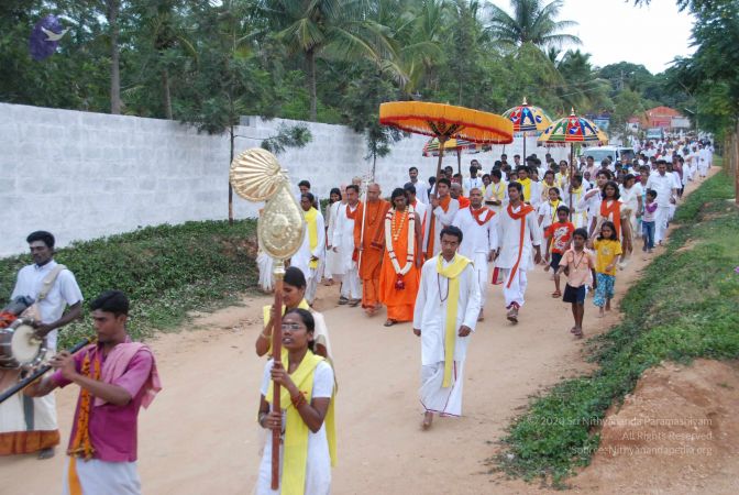 20100726 Photo 1081 1LzgPLhIsVJq-OdSd4ttSWFKNvszFb~L.JPG