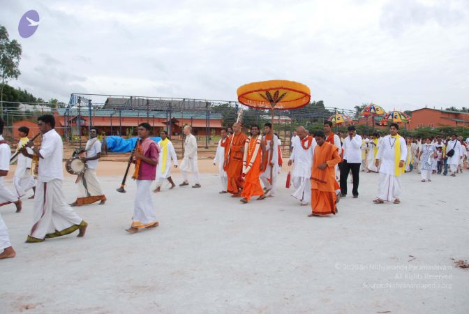 20100726 Photo 1107 1uM2UGNHYVTOQbNC7JaqZHCeN 6mcN8Ck.JPG