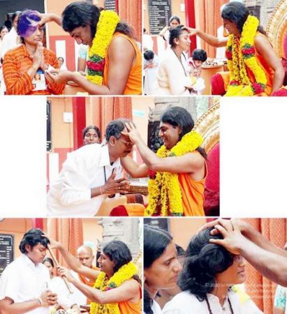 20100815 05-pada-puja-blessings CMP WM01.jpg