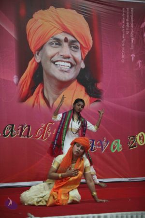 20101222 Photo 4172 1CX7iBUGdoNdfMv0tfcMvwKTqW9kuQXLz.JPG