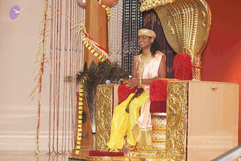 File:2010 PhotoAbum more 8316 CMP WM.jpg