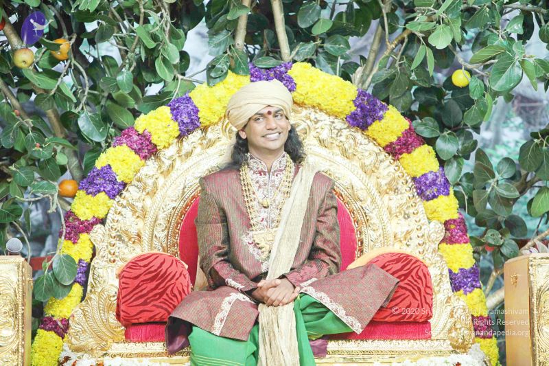 File:2010 PhotoAbum more 8820 CMP WM.jpg