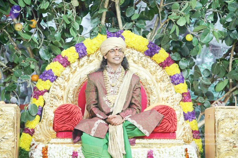 File:2010 PhotoAbum more 8822 CMP WM.jpg