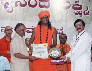 2010 PhotoAlbum Photo 298 1usl17zctZcXcQEYa94UsvVHUogWQM6mg.jpg