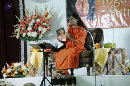 2010 PhotoAlbum Photo 38 1NCx3ZcAh zz0fpmpINoffmIWnGzeFOhS.jpg