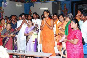 2010 PhotoAlbum Photo 893 1QaJNsomE0eCgJTrBpgo-mTwCIGevvE-p.jpg