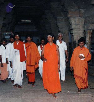 2010 PhotoAlbum Photo 961 1msABjqTnPKpyCH14vZJVYkB-2w8yo16o.jpg