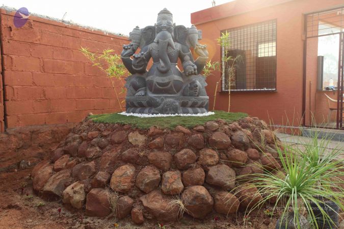 20110401 Photo 1000 1sGYh8UOYSCZ6E01Vp0VC7mPsSSPfYLZt.JPG