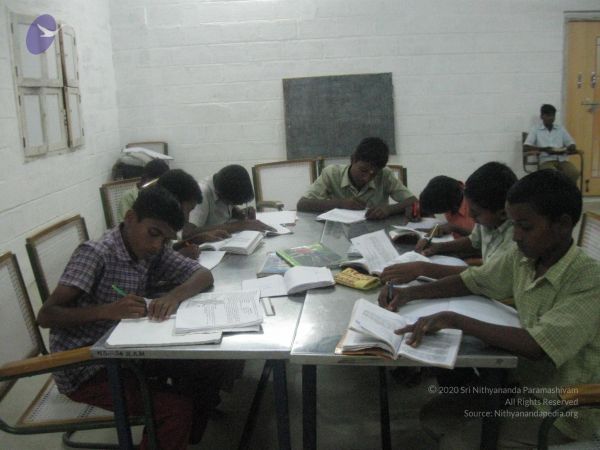 20110527 Photo 1020 1UgUoKjH-XHtmkSOO4H5FrIiTzj5guTJj.JPG