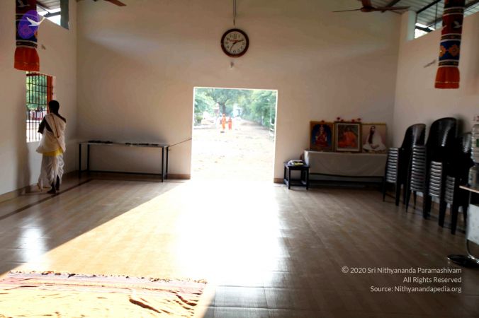 20111008 Photo 1004 1NPMvm1WvGzYtMgdso2oqKEcF6SMfiK5z.JPG