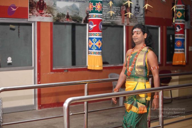 20111029 Photo 1028 1326fnR FRg3EVHm5AruasH86c5LSk vv.JPG