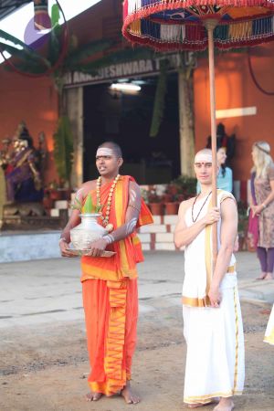 20111212 Photo 1000 1ShahwbEspZP7bZCCO5Zp4mBcOL6coef .JPG