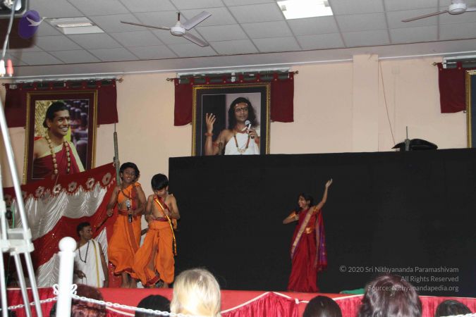 20111212 Photo 1340 1BghAo0YOnyjDrlBReV1lAZAM6vqx b6L.JPG