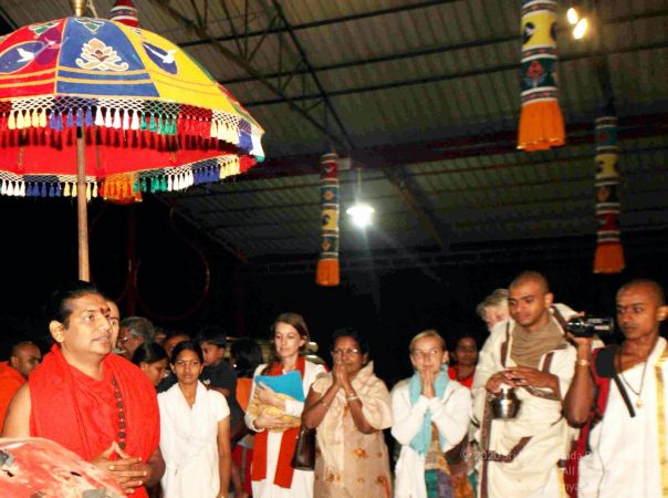 20111224 Photo 1072 1fMVe200O1KuFD3WtrmcM-jDzjshuj48R.JPG