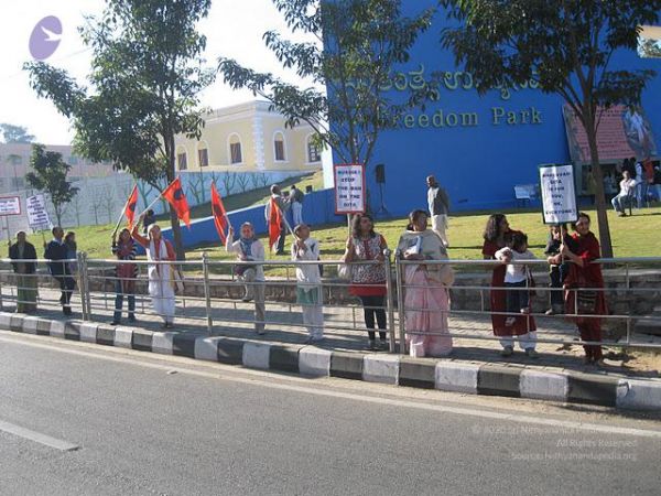 20111226 Photo 1134 1DsFDYvfVobPSqpKfj4kH-ZgL6FvdxwUO.JPG