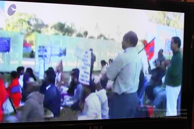 20111226 Photo 1152 1CMoL68XyULazqLFTYj76OWZc0h8ROTp .JPG