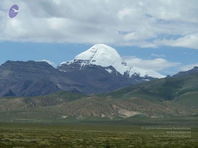 2011 glimpses kailashyatra 020420 CMP WM.jpg