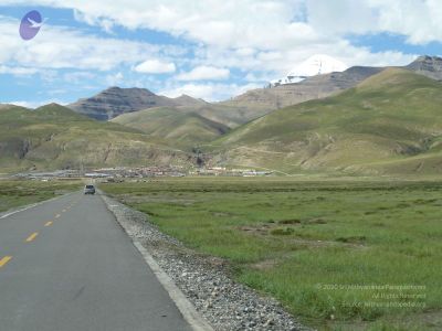 2011 glimpses kailashyatra 020429 CMP WM.jpg