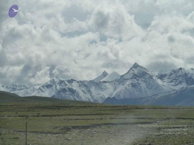 2011 glimpses kailashyatra 020497 CMP WM.jpg