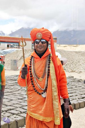 2011 glimpses kailashyatra 1986 CMP WM.jpg