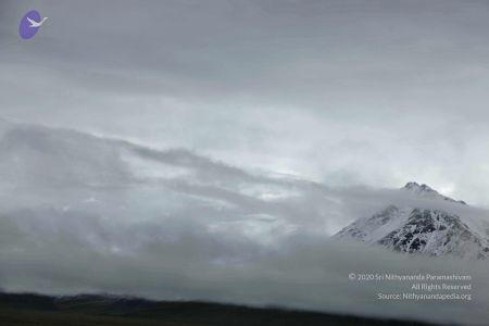 2011 glimpses kailashyatra 2973 CMP WM.jpg