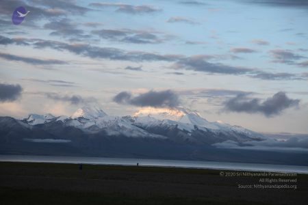 2011 glimpses kailashyatra 3228 CMP WM.jpg