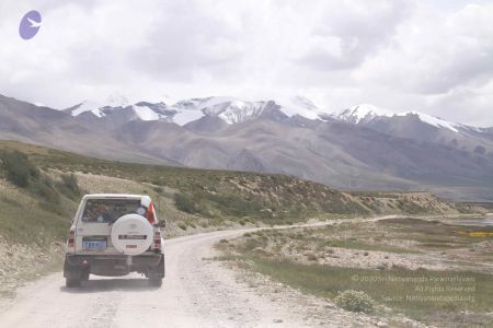 2011 glimpses kailashyatra 9568 CMP WM.jpg