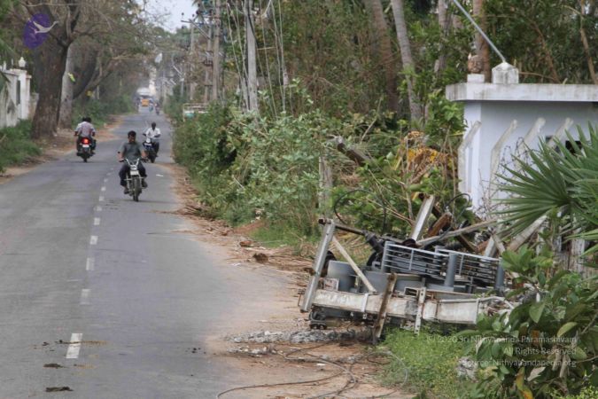 20120107 IMG 4080 CMP WM-7701.jpg